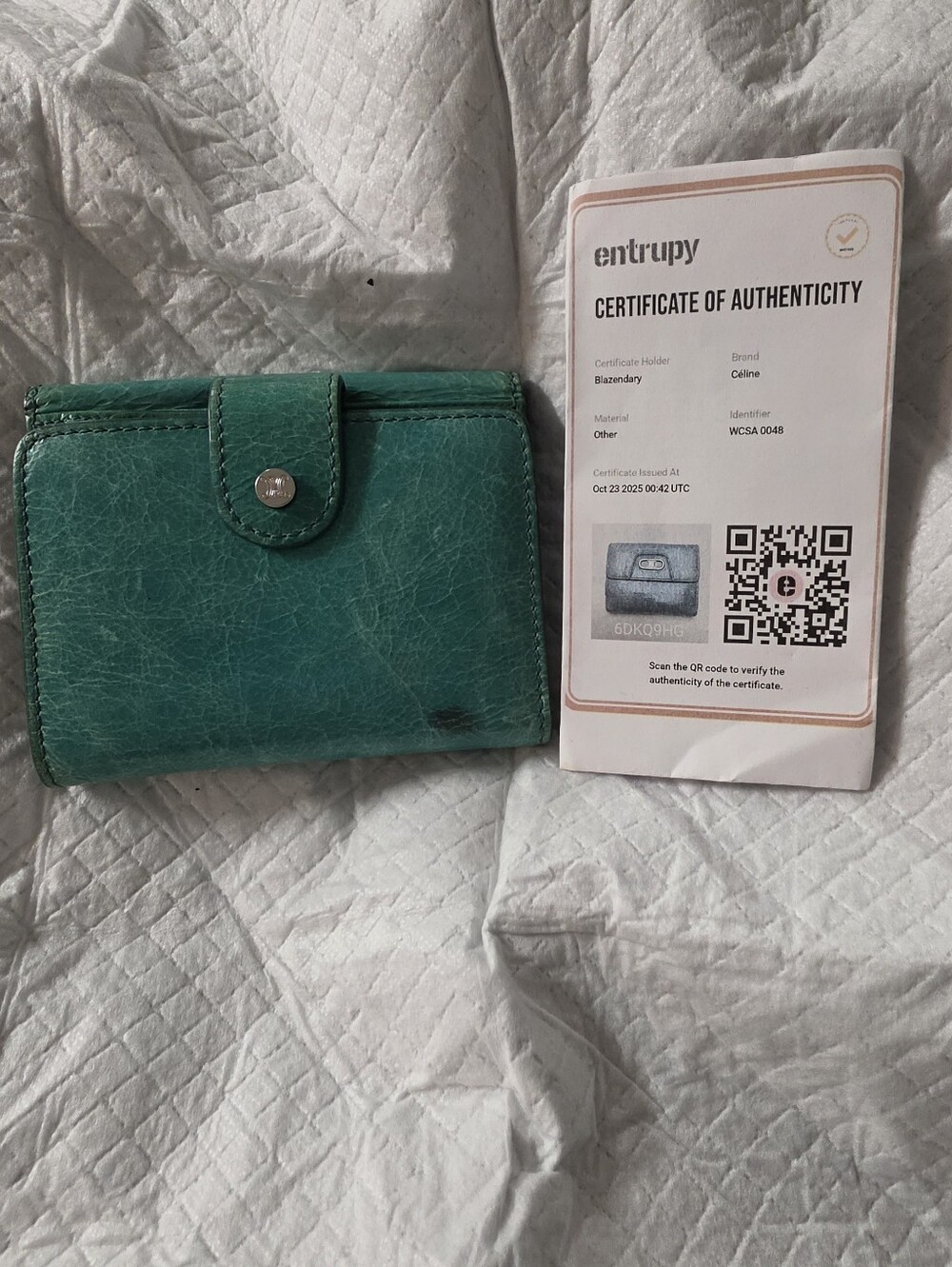 AUTH Celine Maillon Triomphe Small Flap Wallet